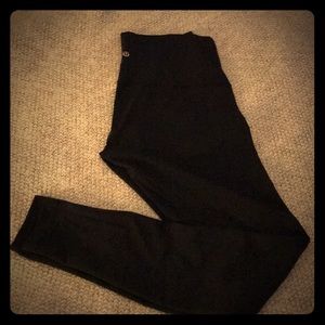 Lululemon high waisted wunder under pants